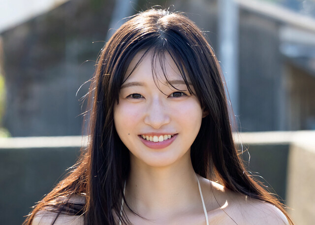 「補聴器をつけた天使」として話題の我妻ゆりか「撮影が好きすぎて、ロケバスの免許を取ろうと思ったことも」